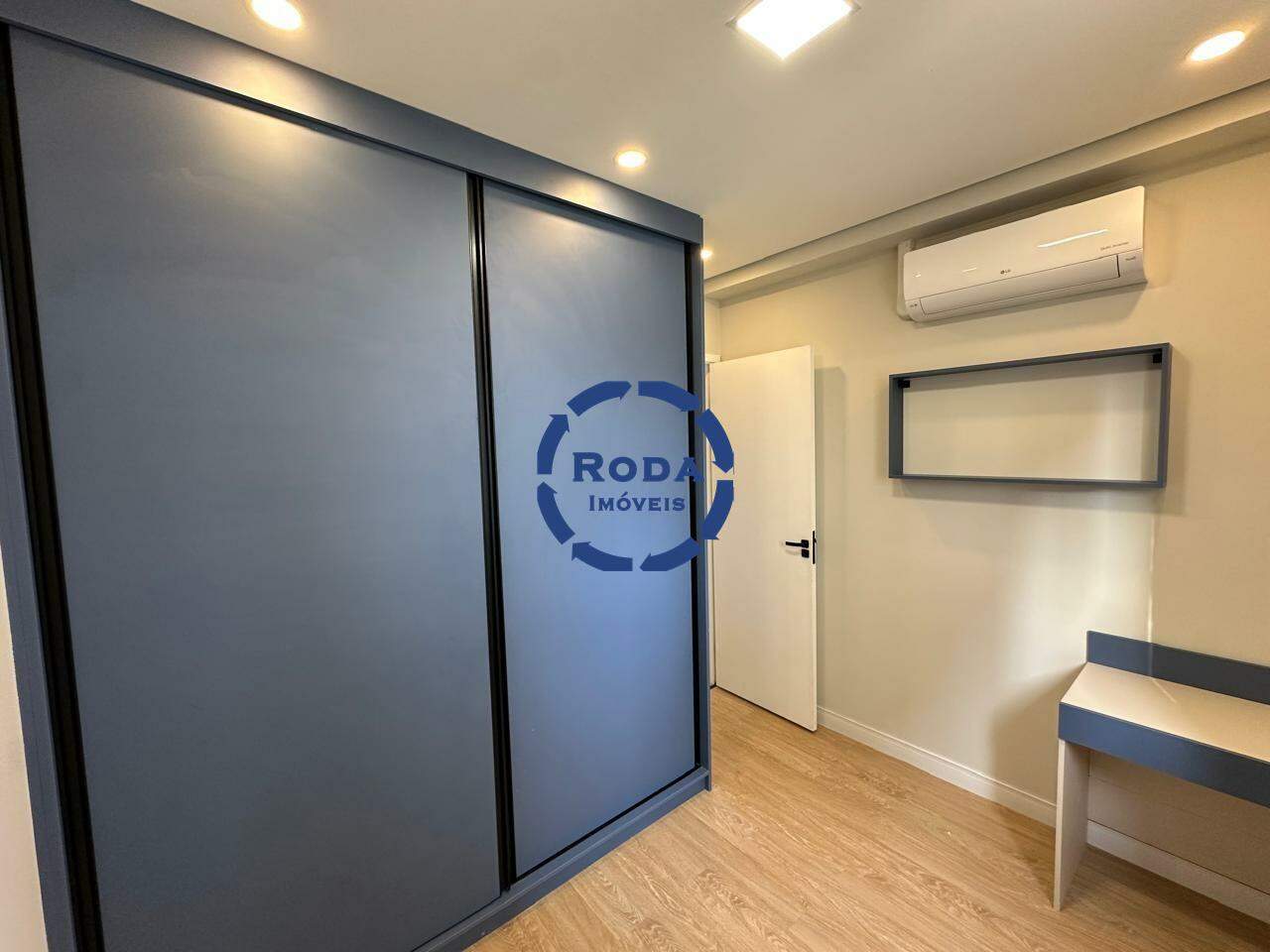 Apartamento para aluguel no Ponta da Praia: 