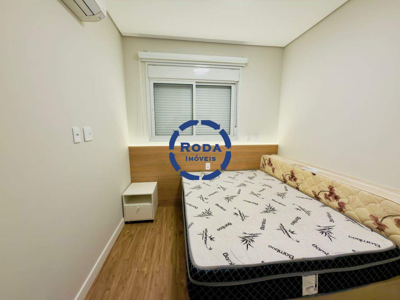 Apartamento à venda no Embaré: