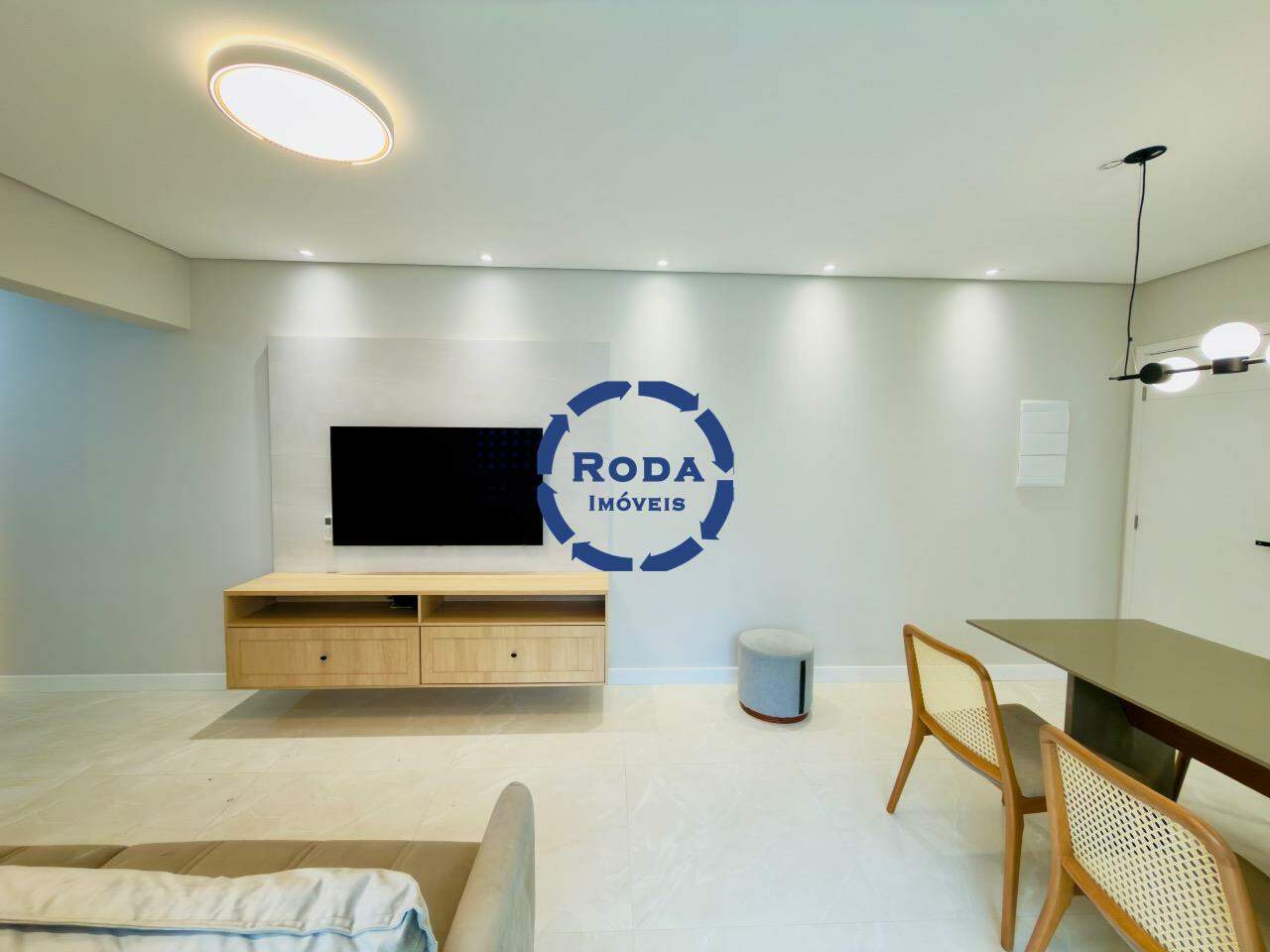 Apartamento à venda no Embaré:
