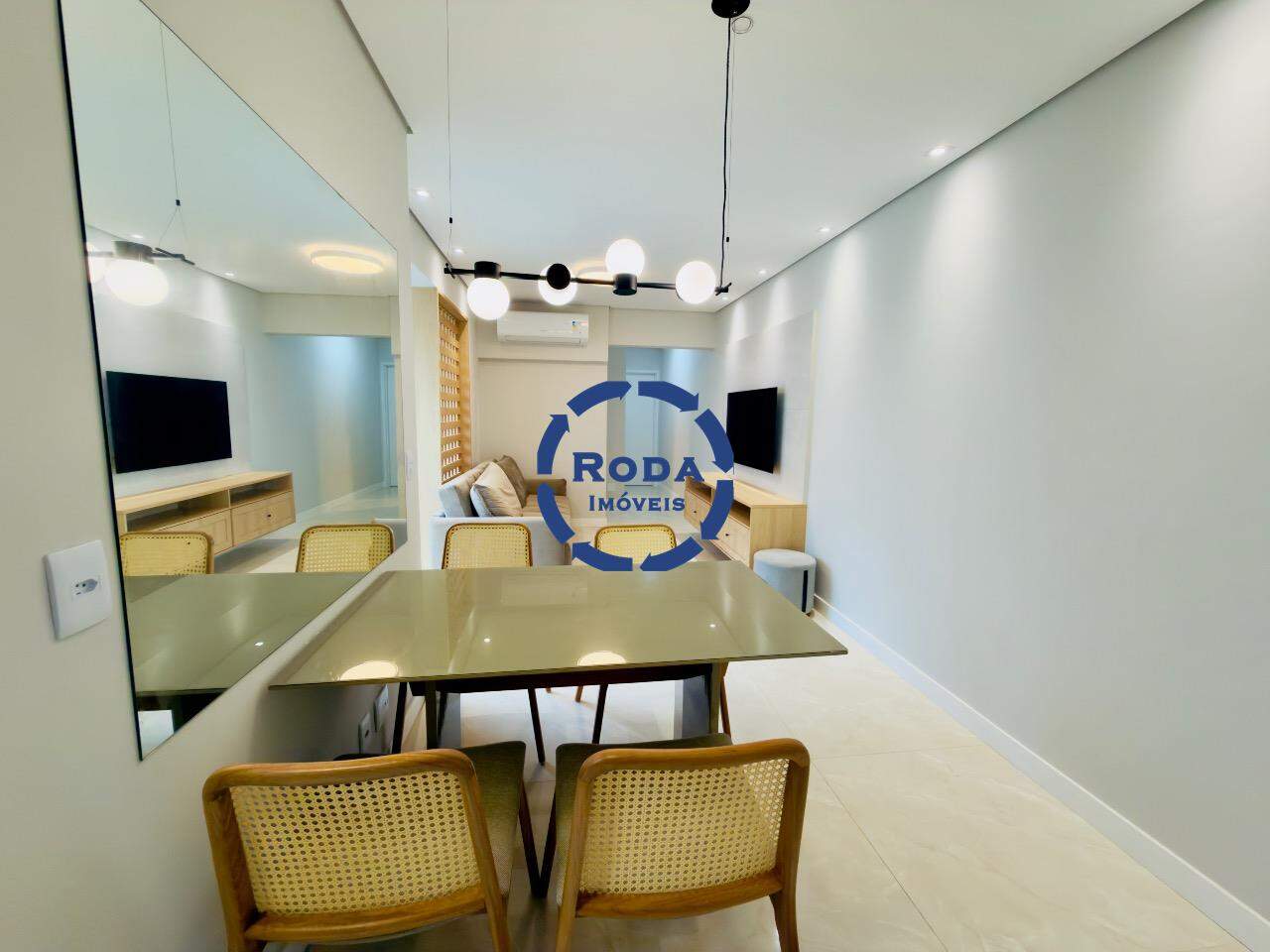 Apartamento à venda no Embaré: