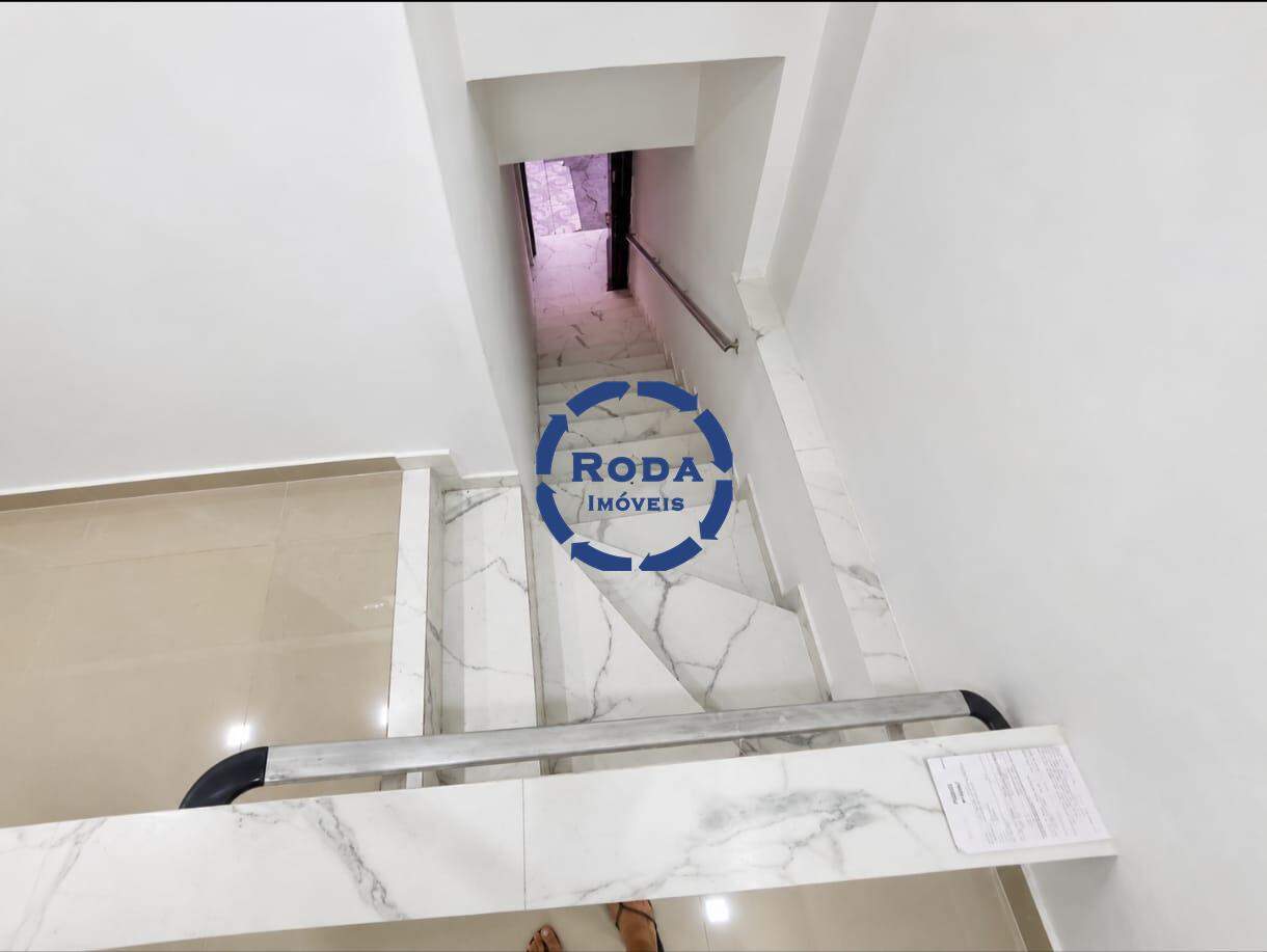Casa Sobreposta Alta à venda no Vila Mathias: 