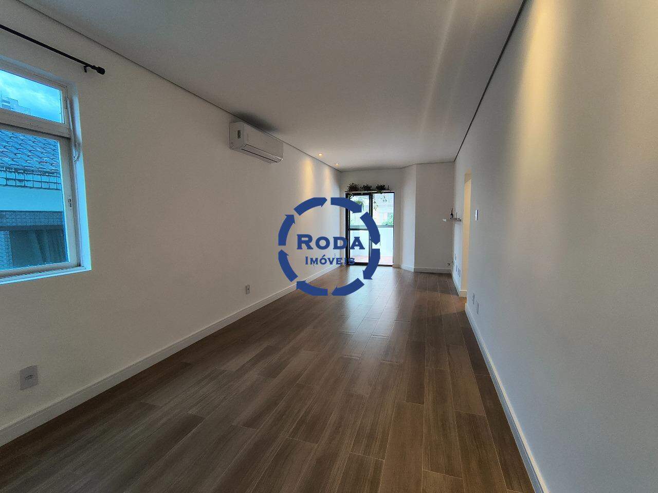 Apartamento para aluguel no Embaré: 