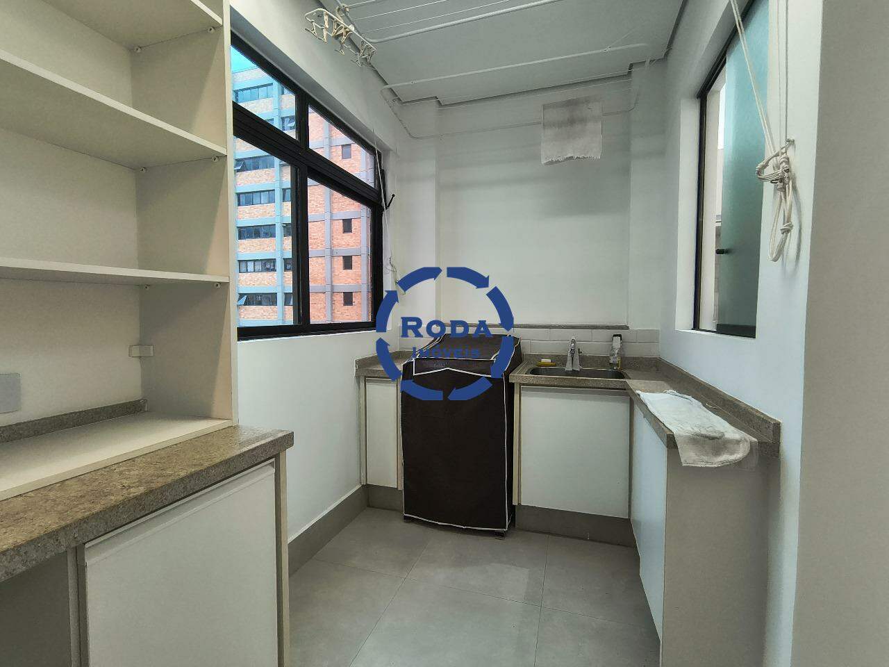 Apartamento para aluguel no Embaré: 