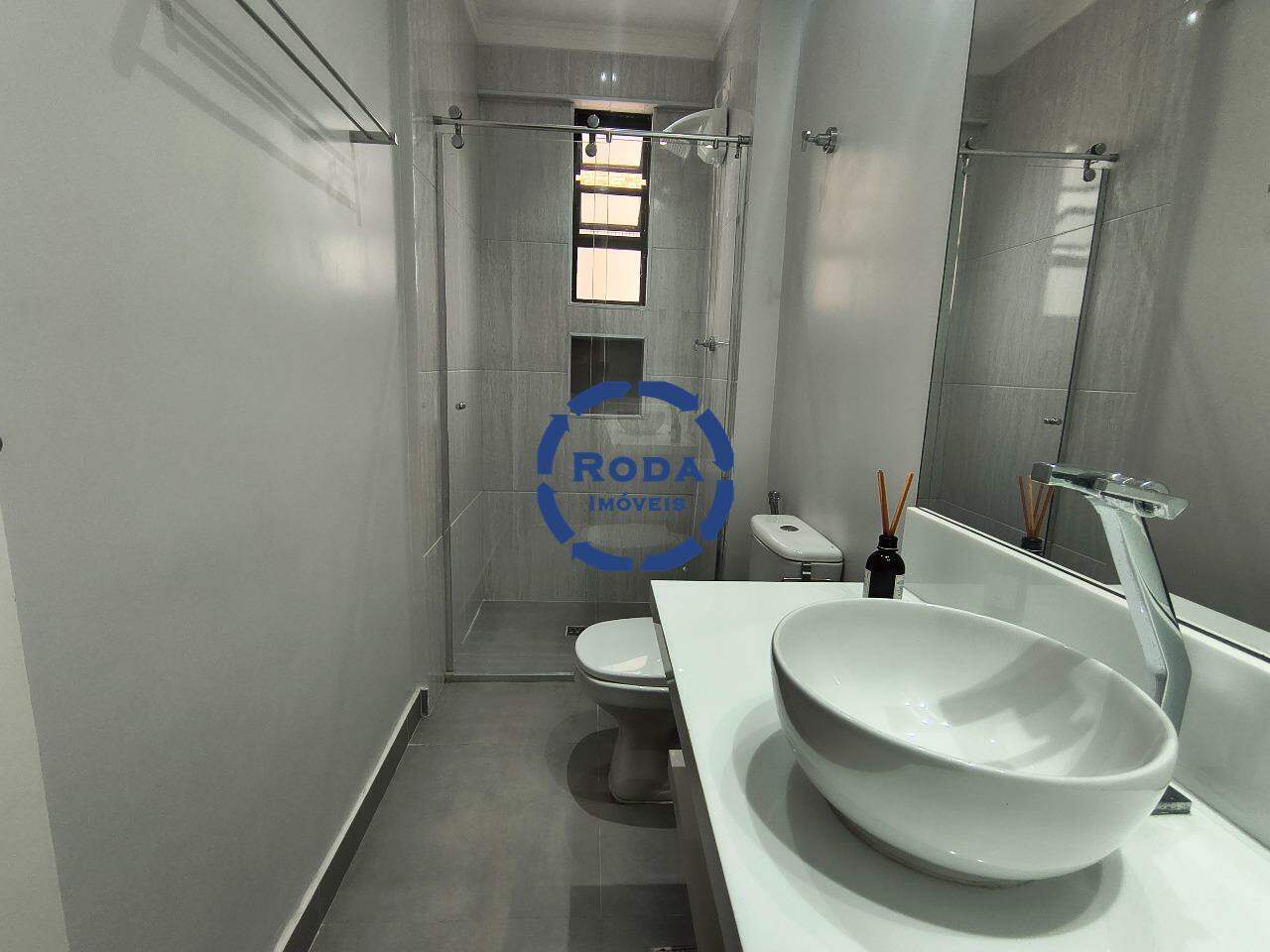 Apartamento para aluguel no Embaré: 