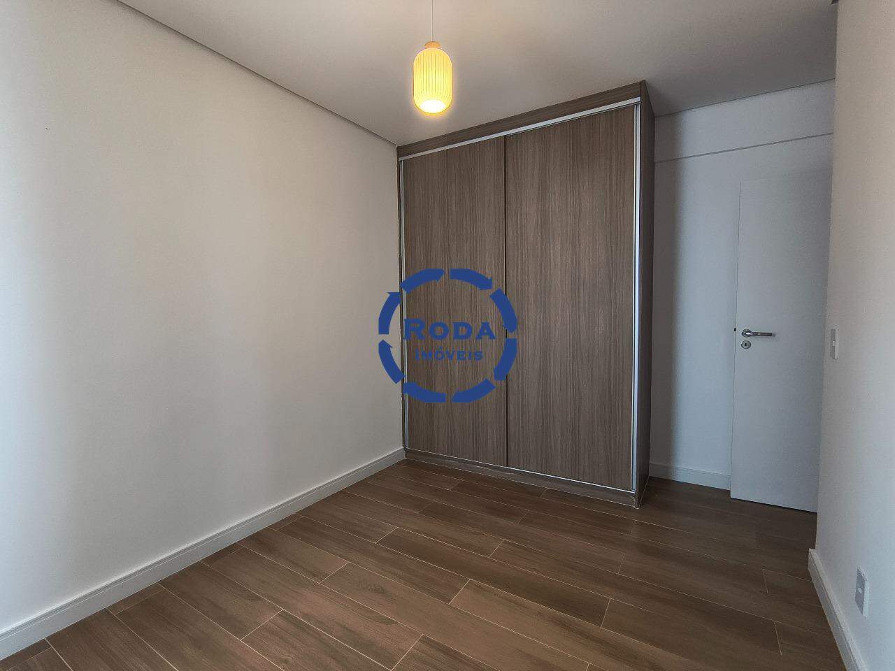 Apartamento para aluguel no Embaré: 