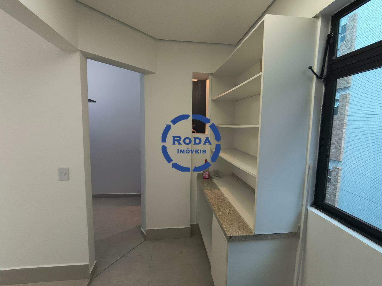 Apartamento para aluguel no Embaré: 
