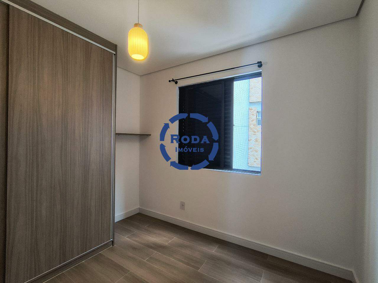Apartamento para aluguel no Embaré: 