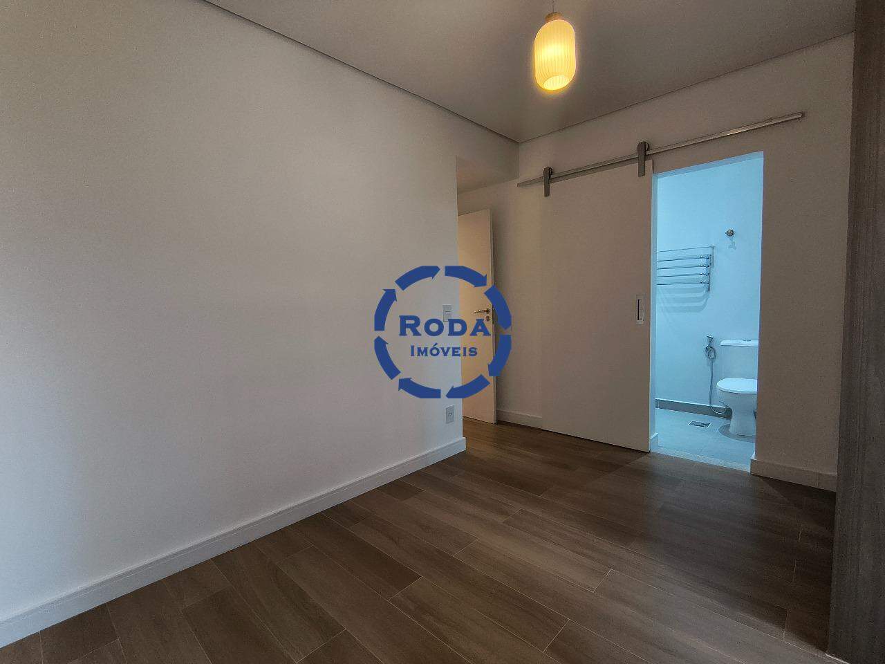 Apartamento para aluguel no Embaré: 