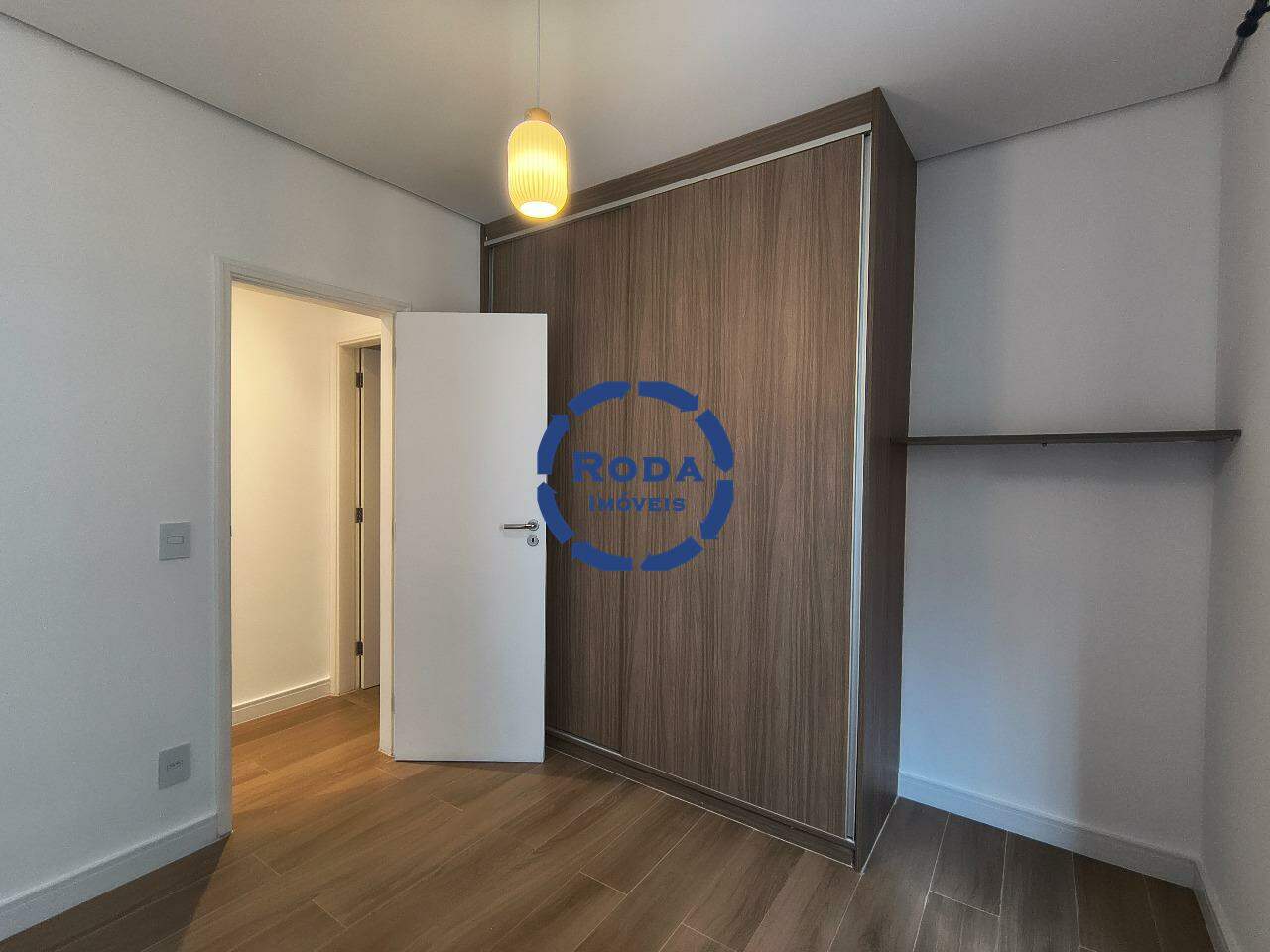 Apartamento para aluguel no Embaré: 