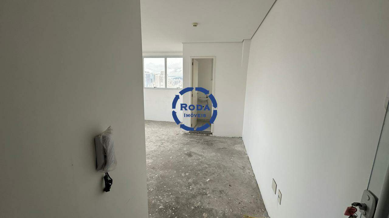 Sala à venda no Ponta da Praia: