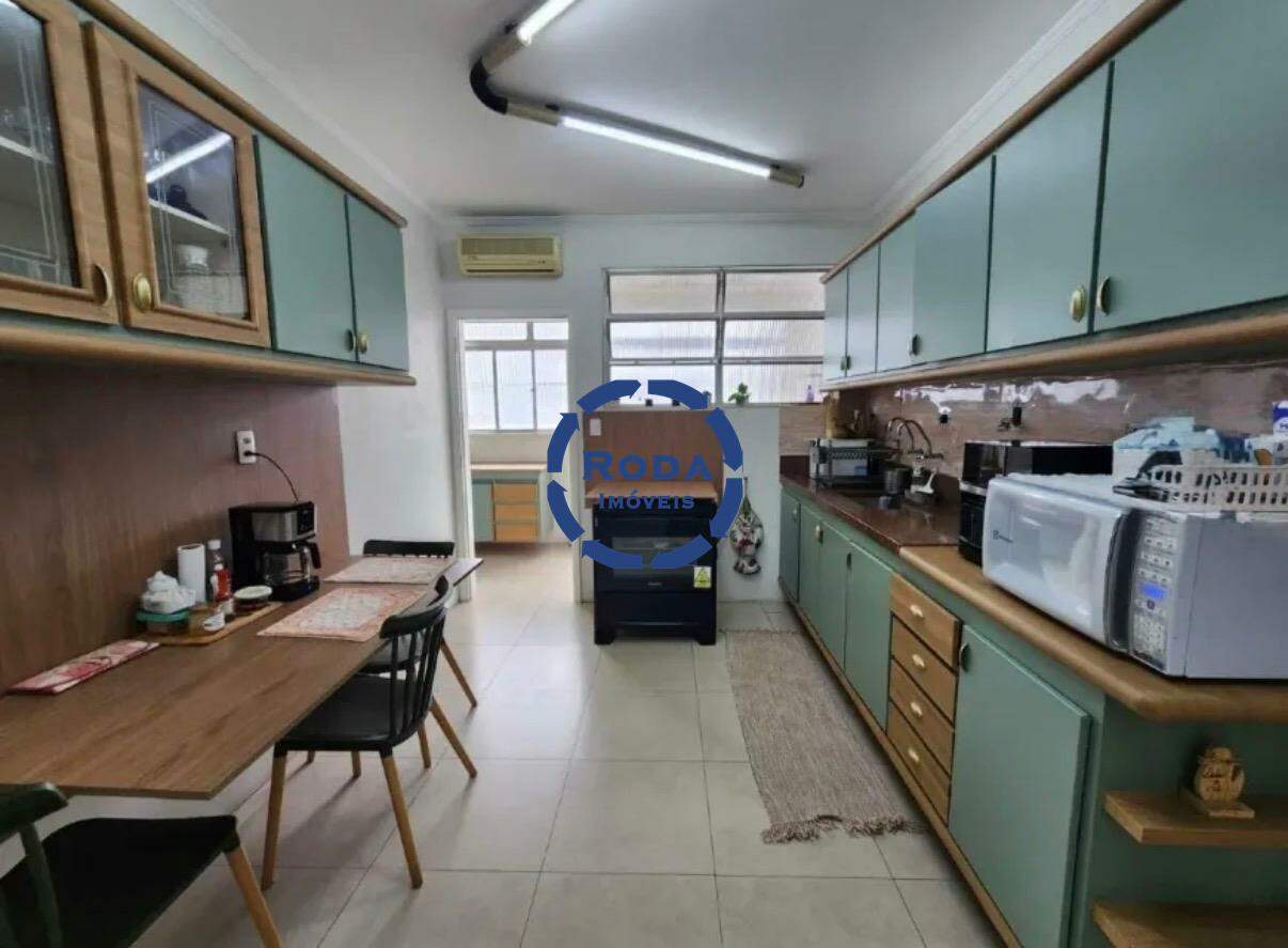 Apartamento à venda no Embaré: 