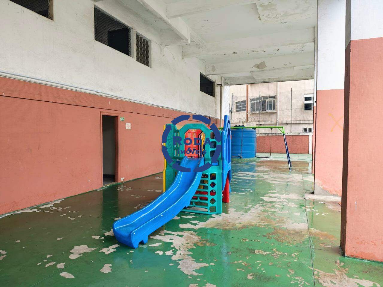 Apartamento à venda no Embaré: