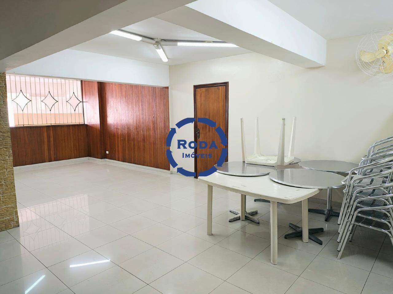 Apartamento à venda no Embaré: