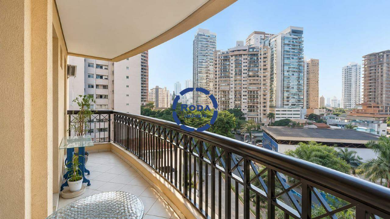 Apartamento à venda no Ponta da Praia: 