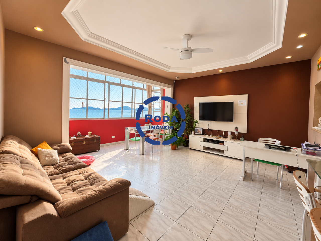 Apartamento à venda no Ponta da Praia: 