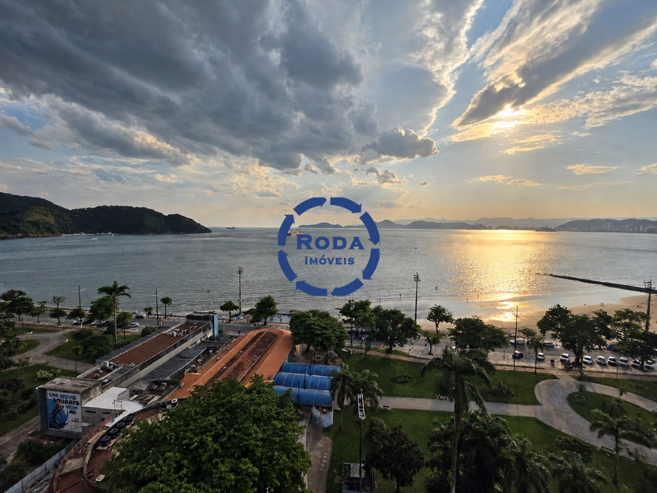 Apartamento à venda no Ponta da Praia: 