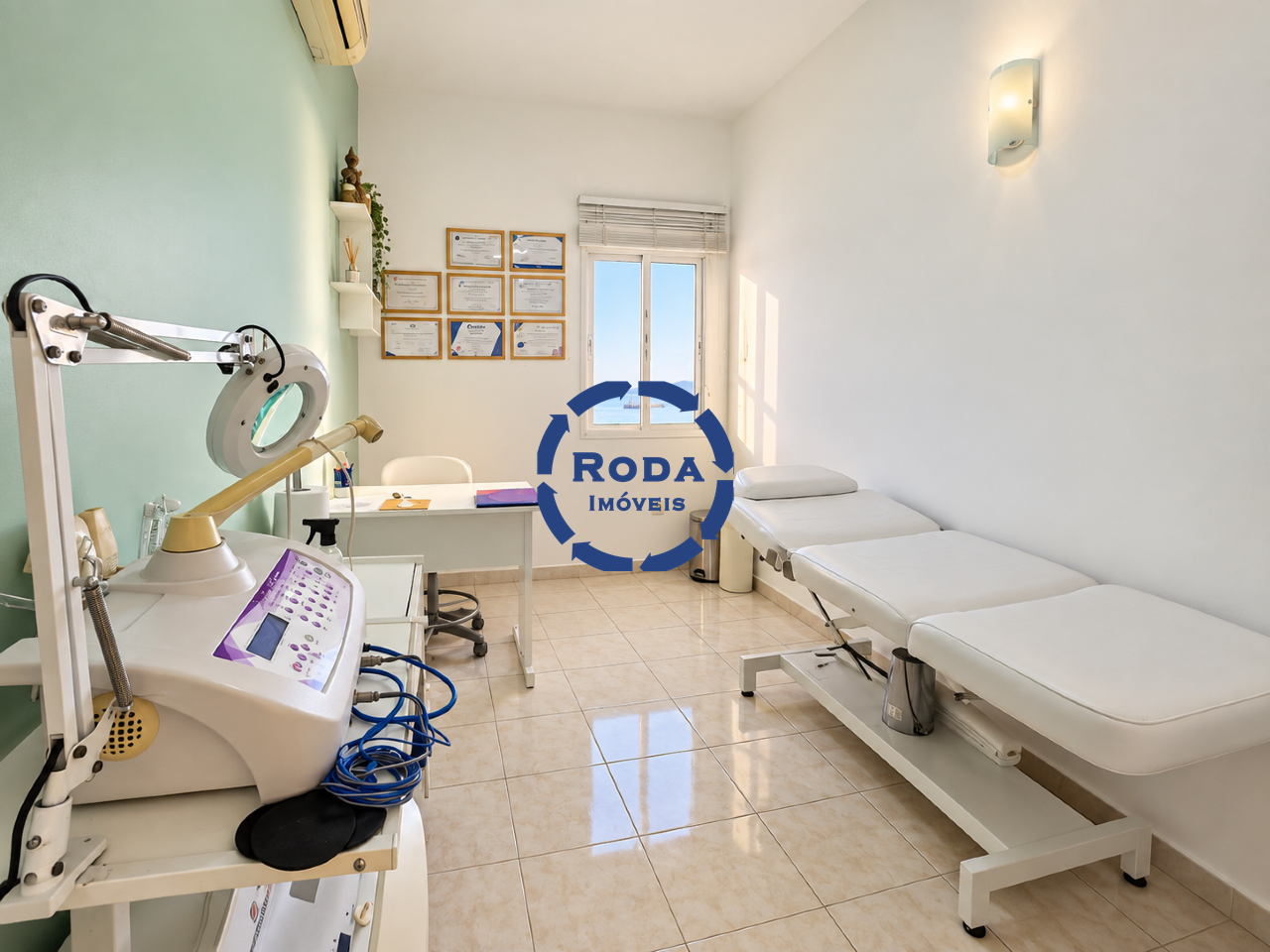 Apartamento à venda no Ponta da Praia: 