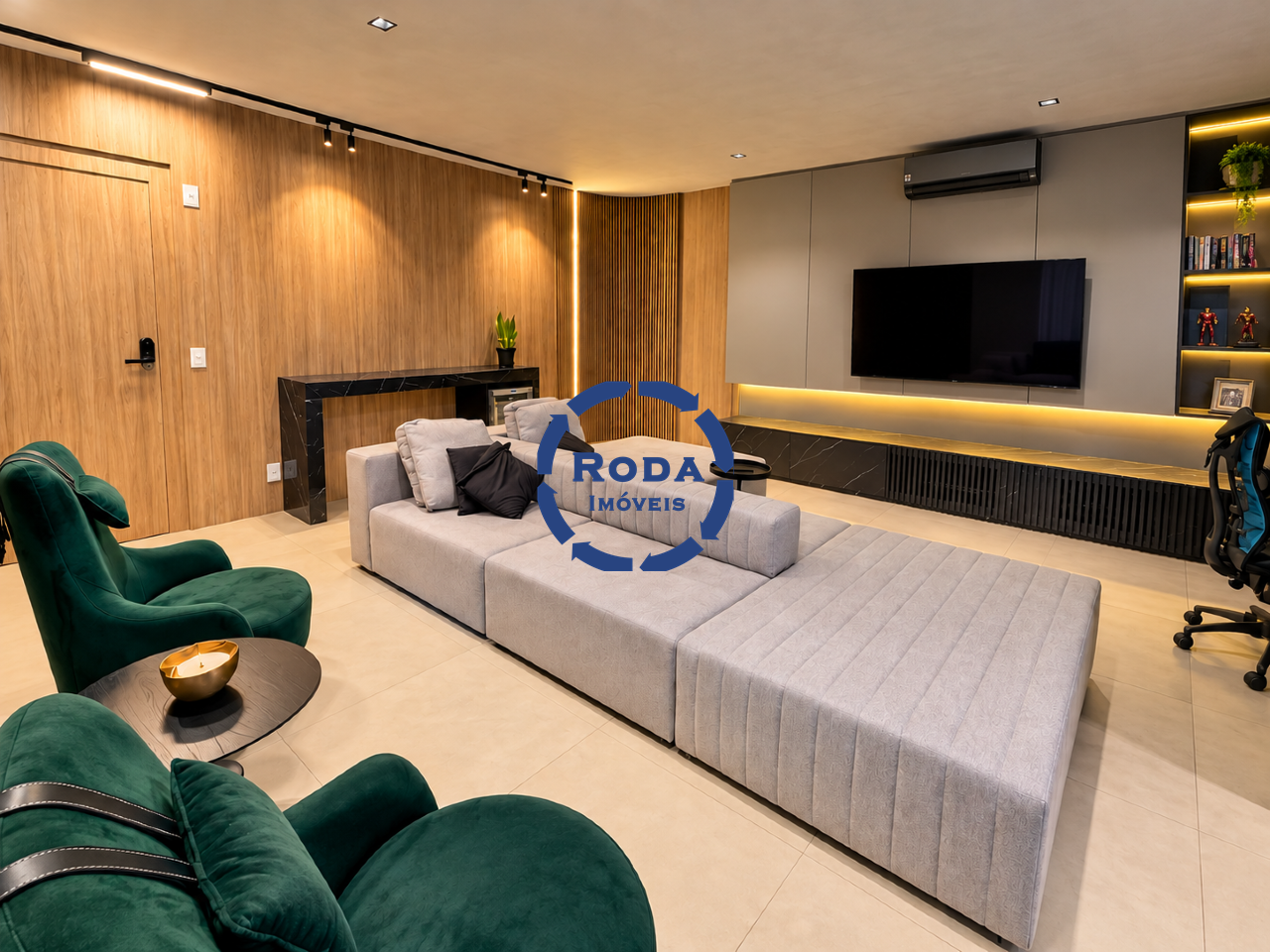 Apartamento à venda no Ponta da Praia: 