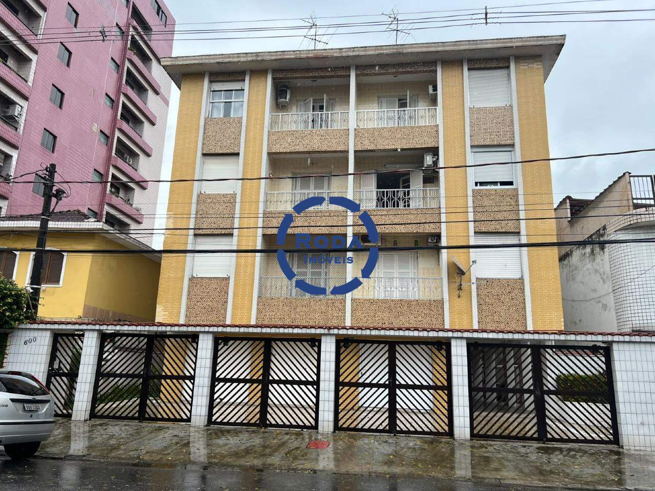 Apartamento à venda no Embaré: