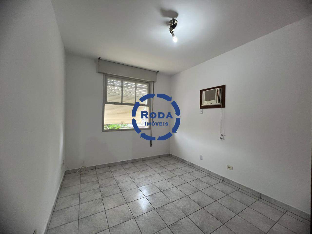 Apartamento à venda no Embaré: