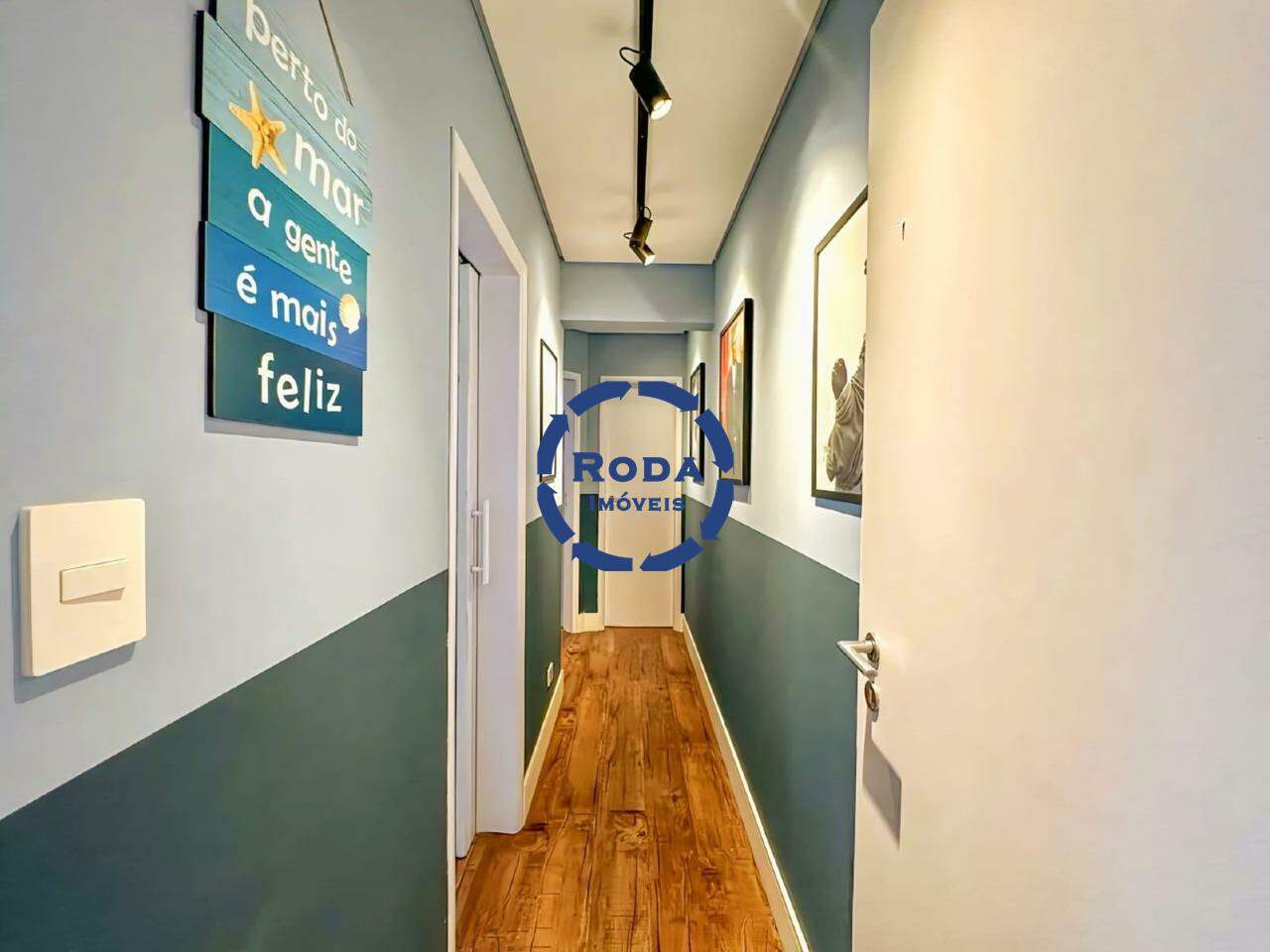 Apartamento à venda no Embaré: 