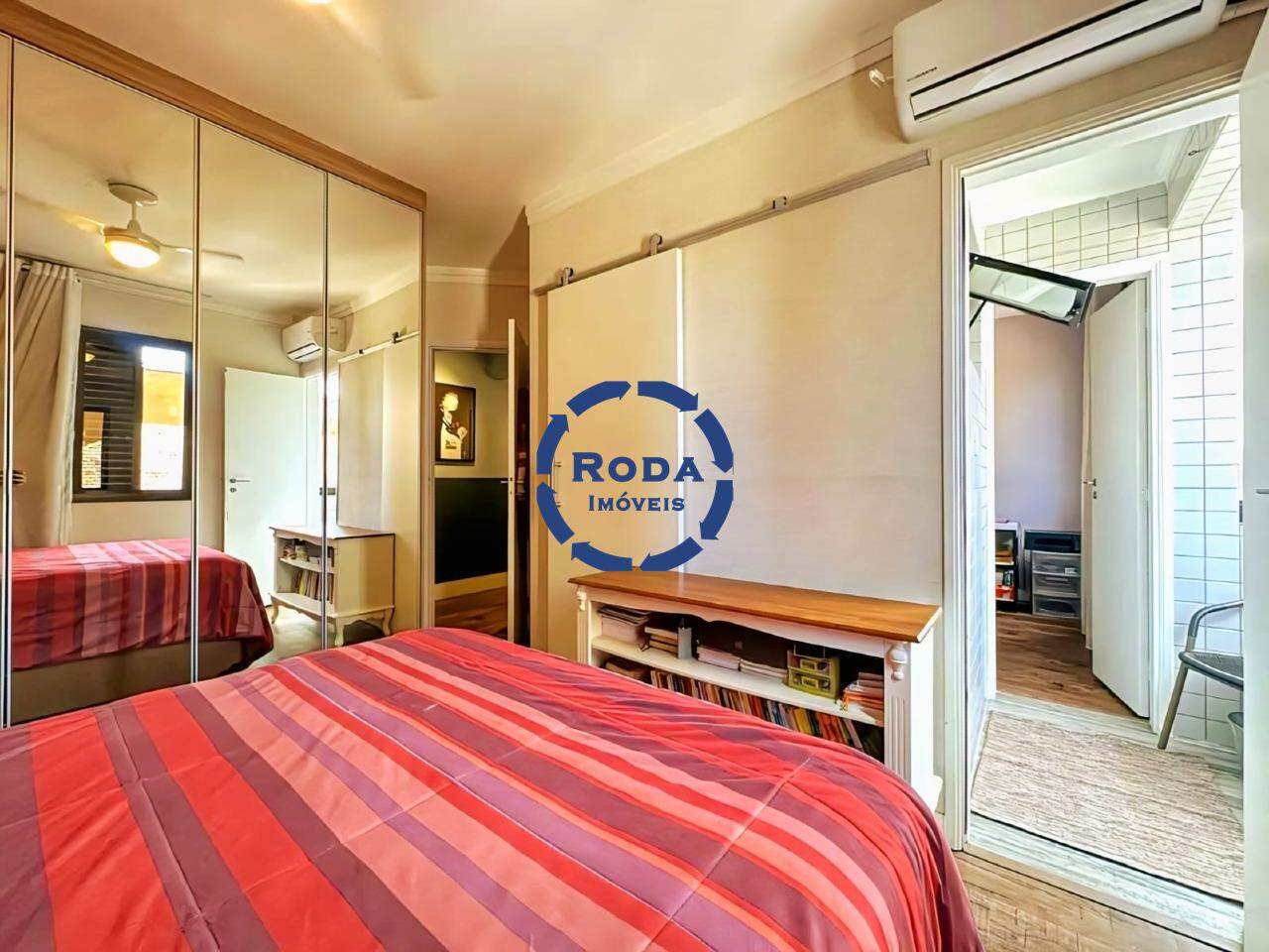 Apartamento à venda no Embaré: 