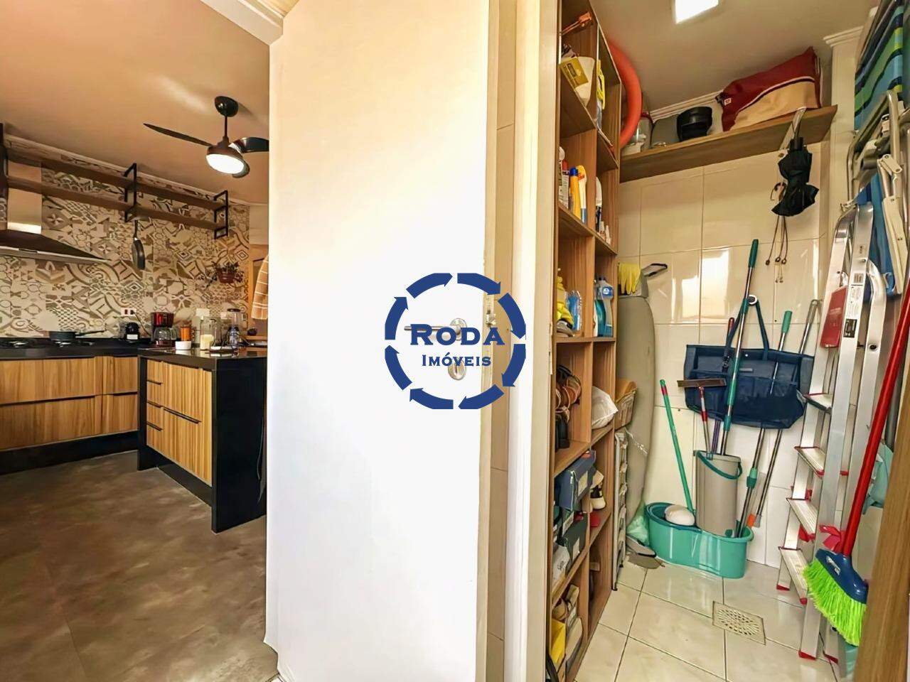 Apartamento à venda no Embaré: 