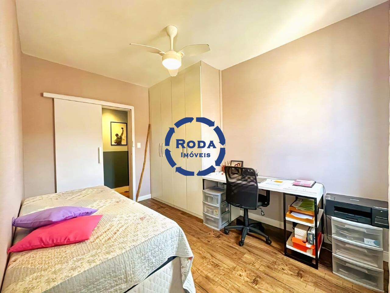 Apartamento à venda no Embaré: 