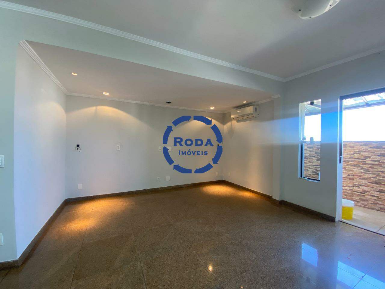 Apartamento à venda no Campo Grande: SALA TV