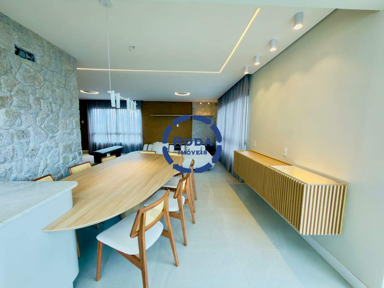 Apartamento à venda no Embaré: 