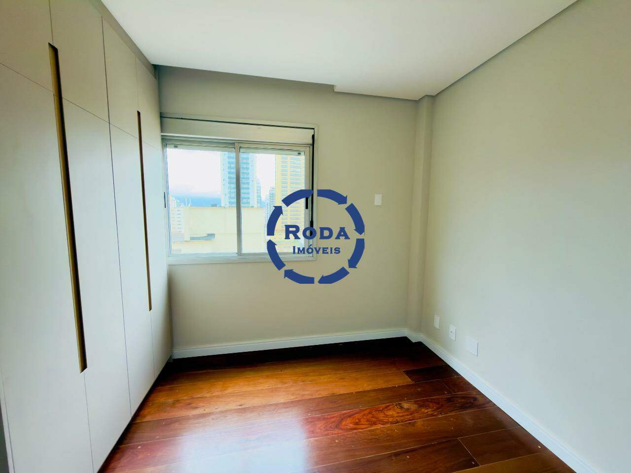 Apartamento à venda no Embaré: 