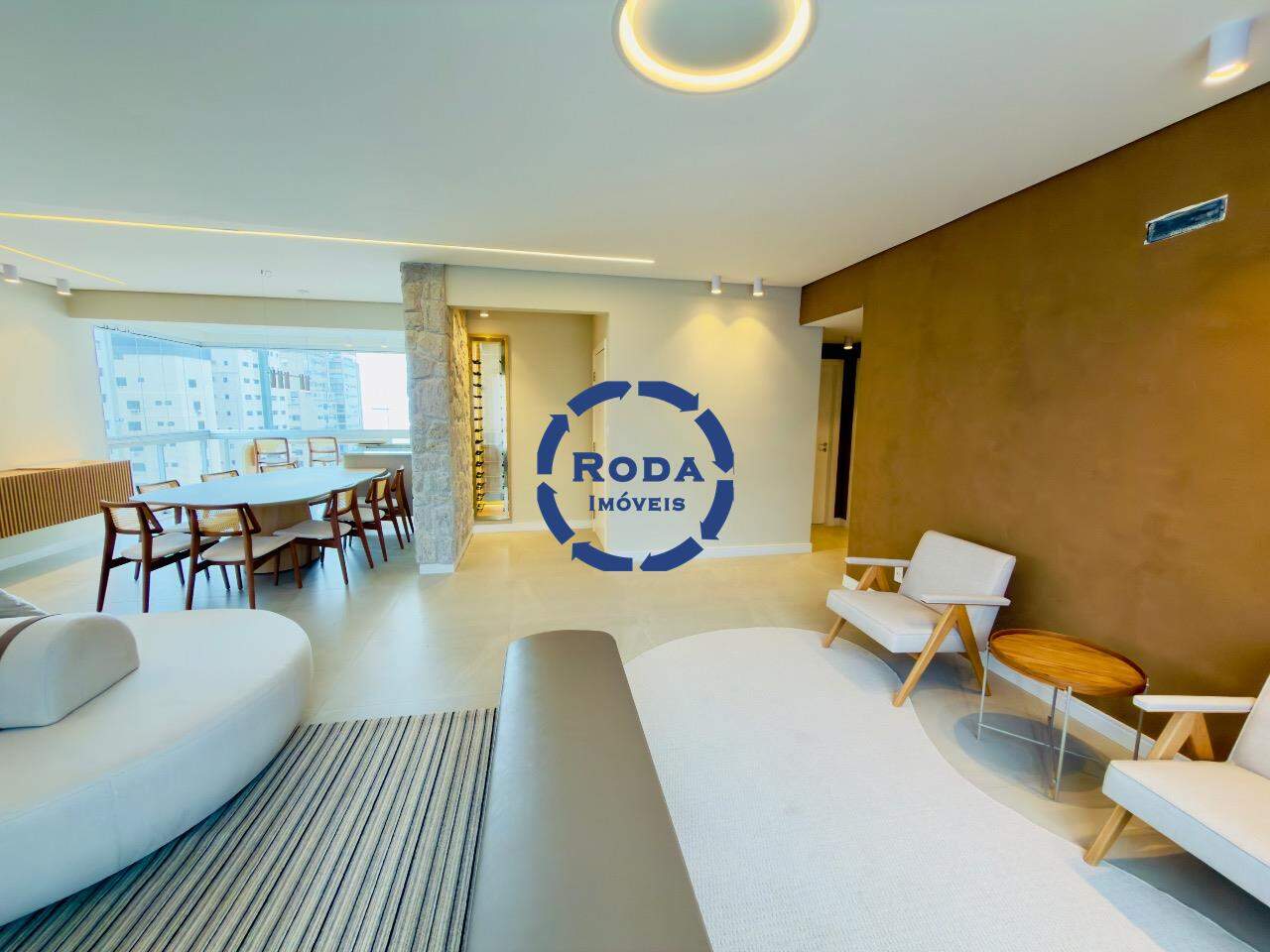 Apartamento à venda no Embaré: 