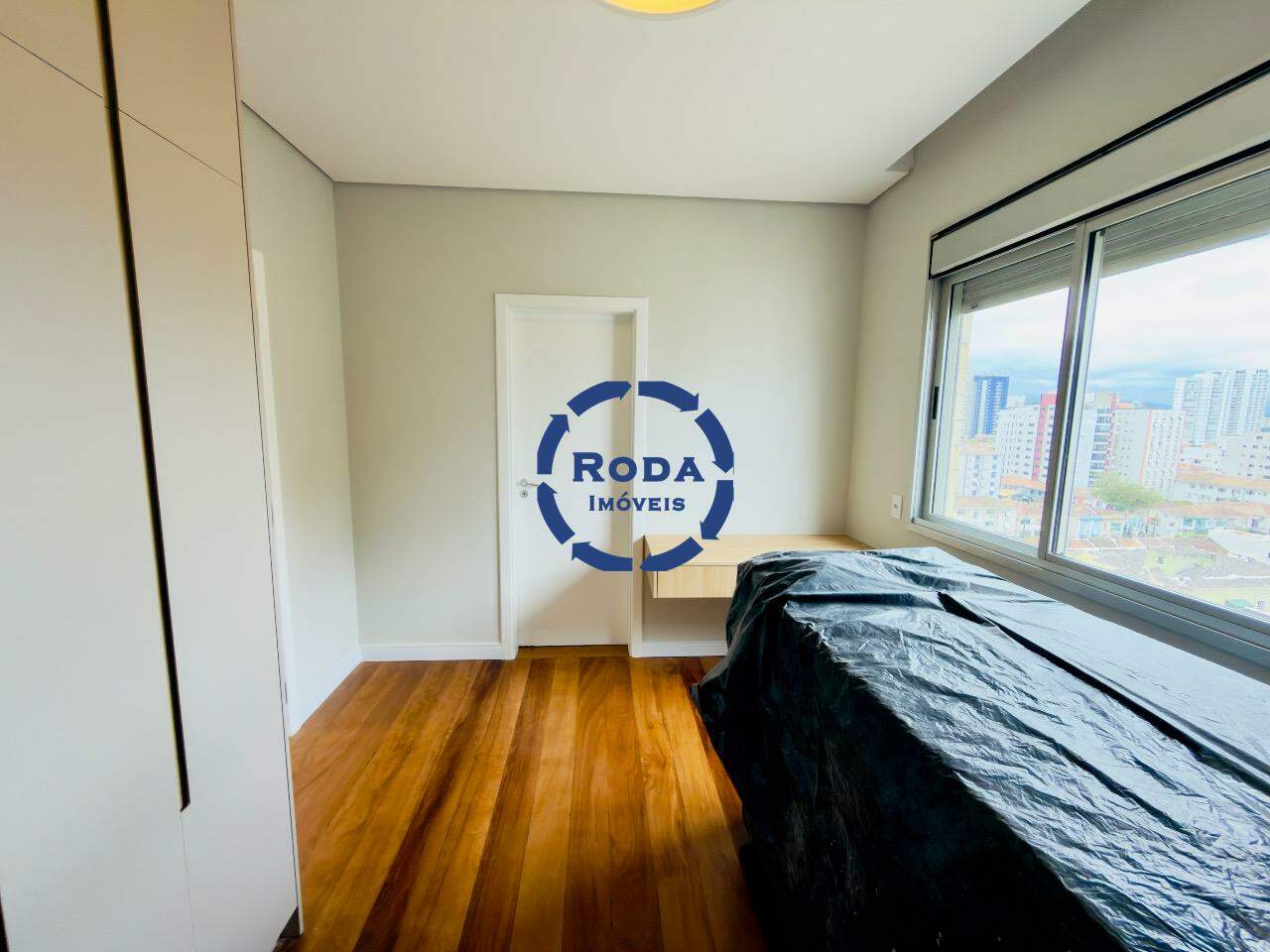 Apartamento à venda no Embaré: 