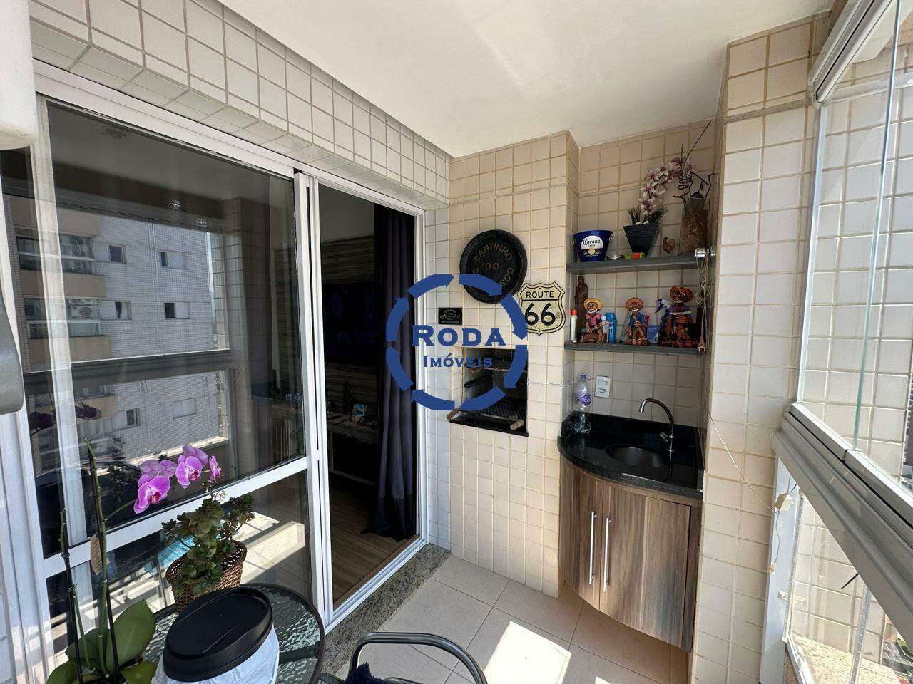Apartamento à venda no Ponta da Praia: 