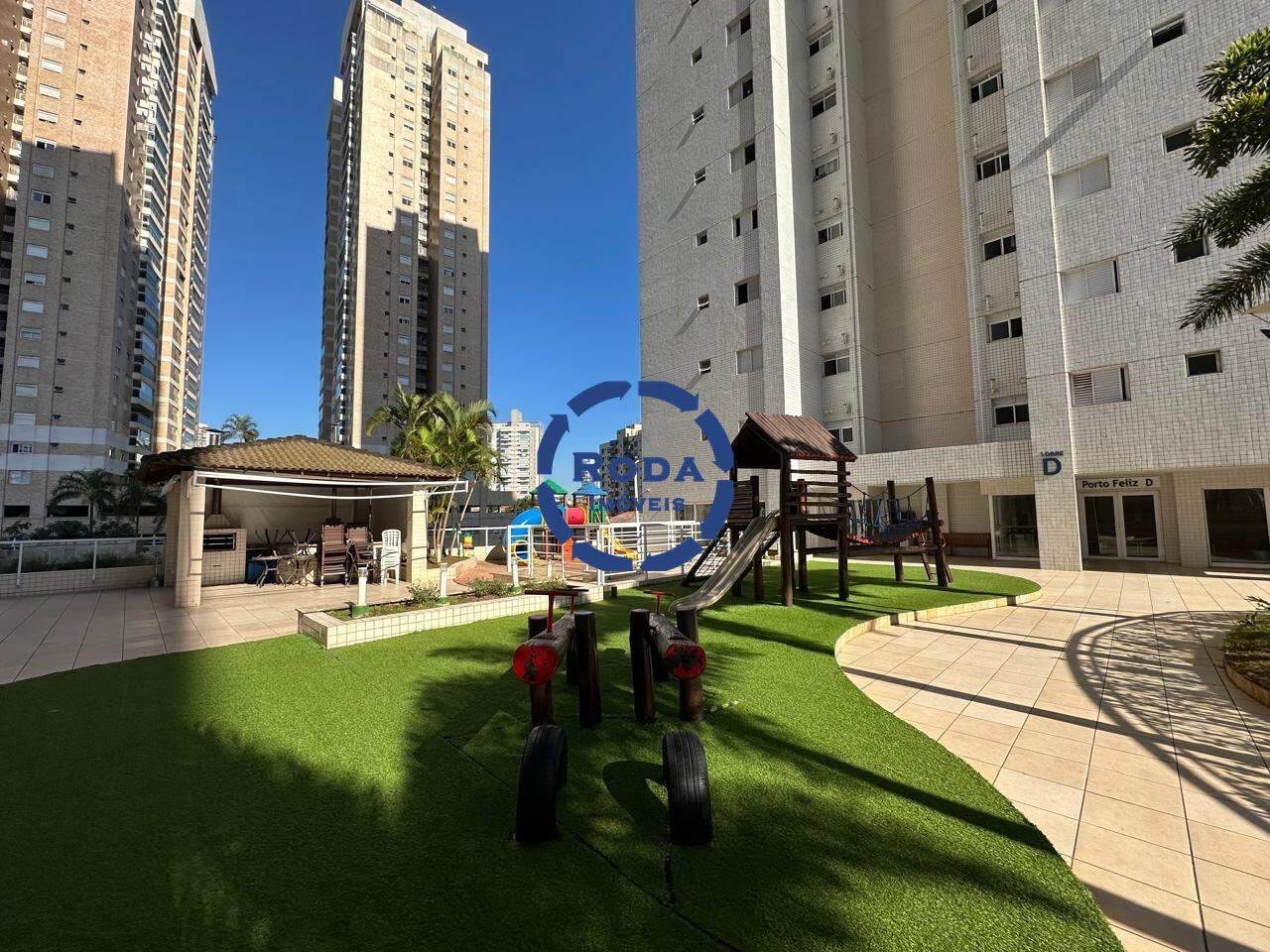 Apartamento à venda no Ponta da Praia: 
