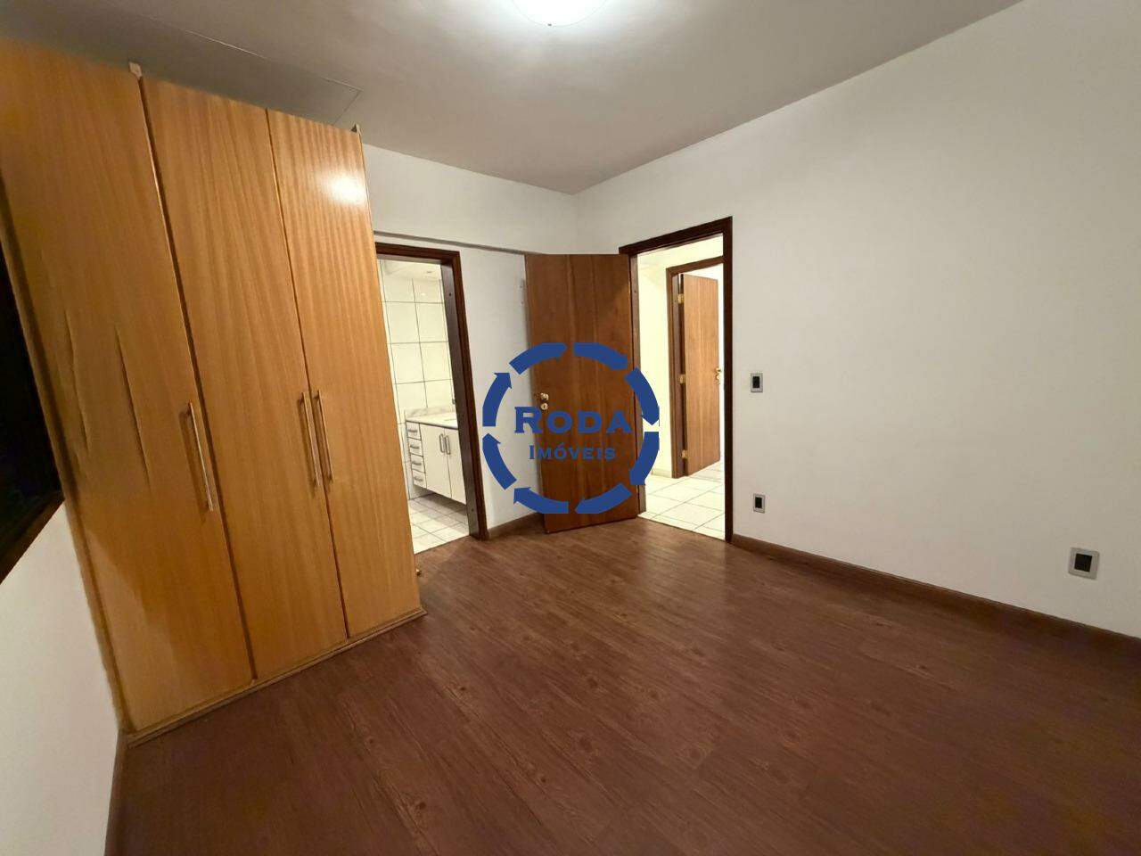 Apartamento à venda no Embaré: 