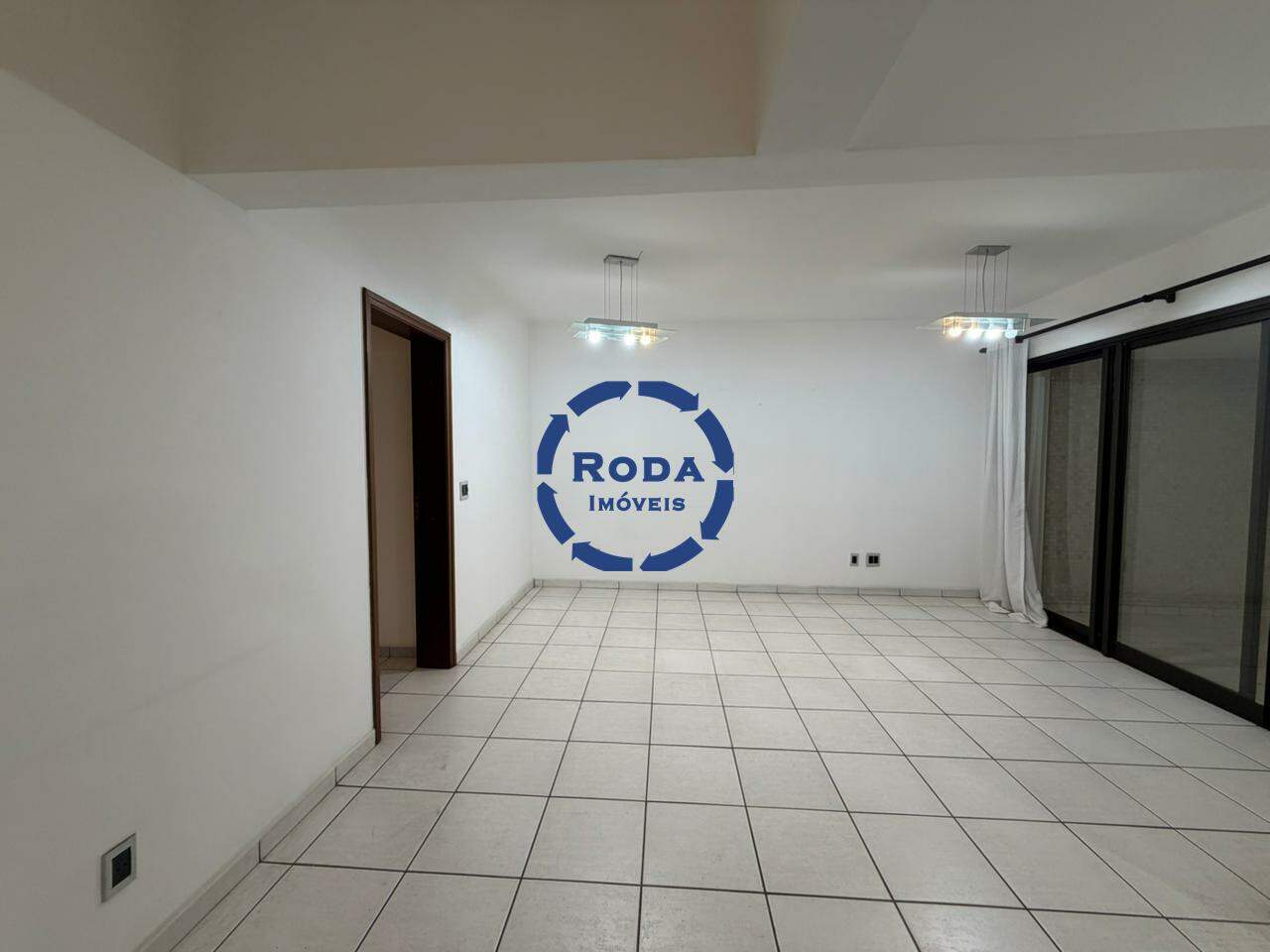 Apartamento à venda no Embaré: 