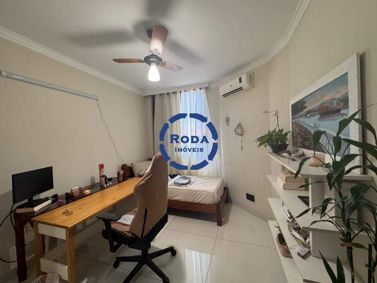 Apartamento à venda no Ponta da Praia: 