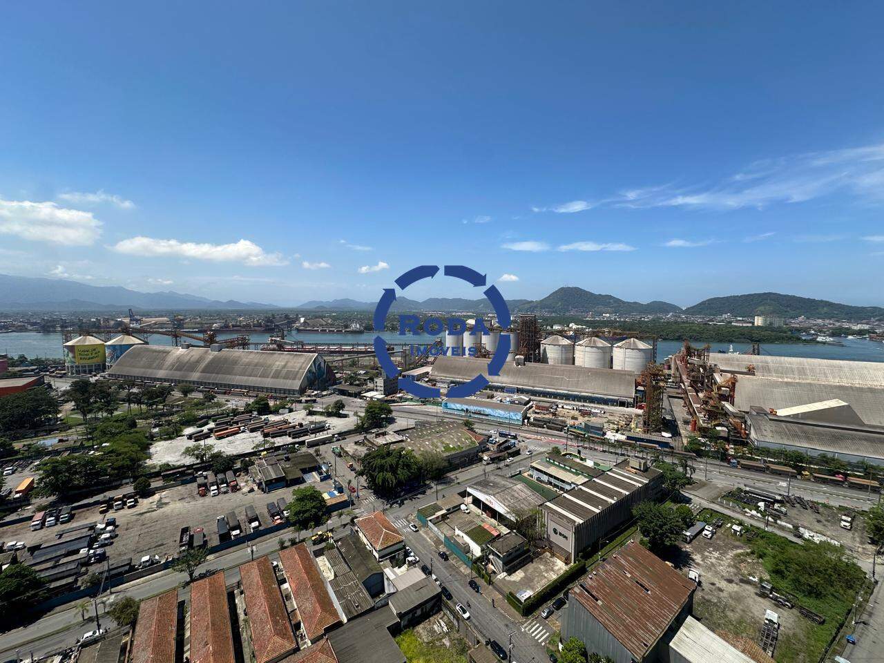 Apartamento à venda no Ponta da Praia: