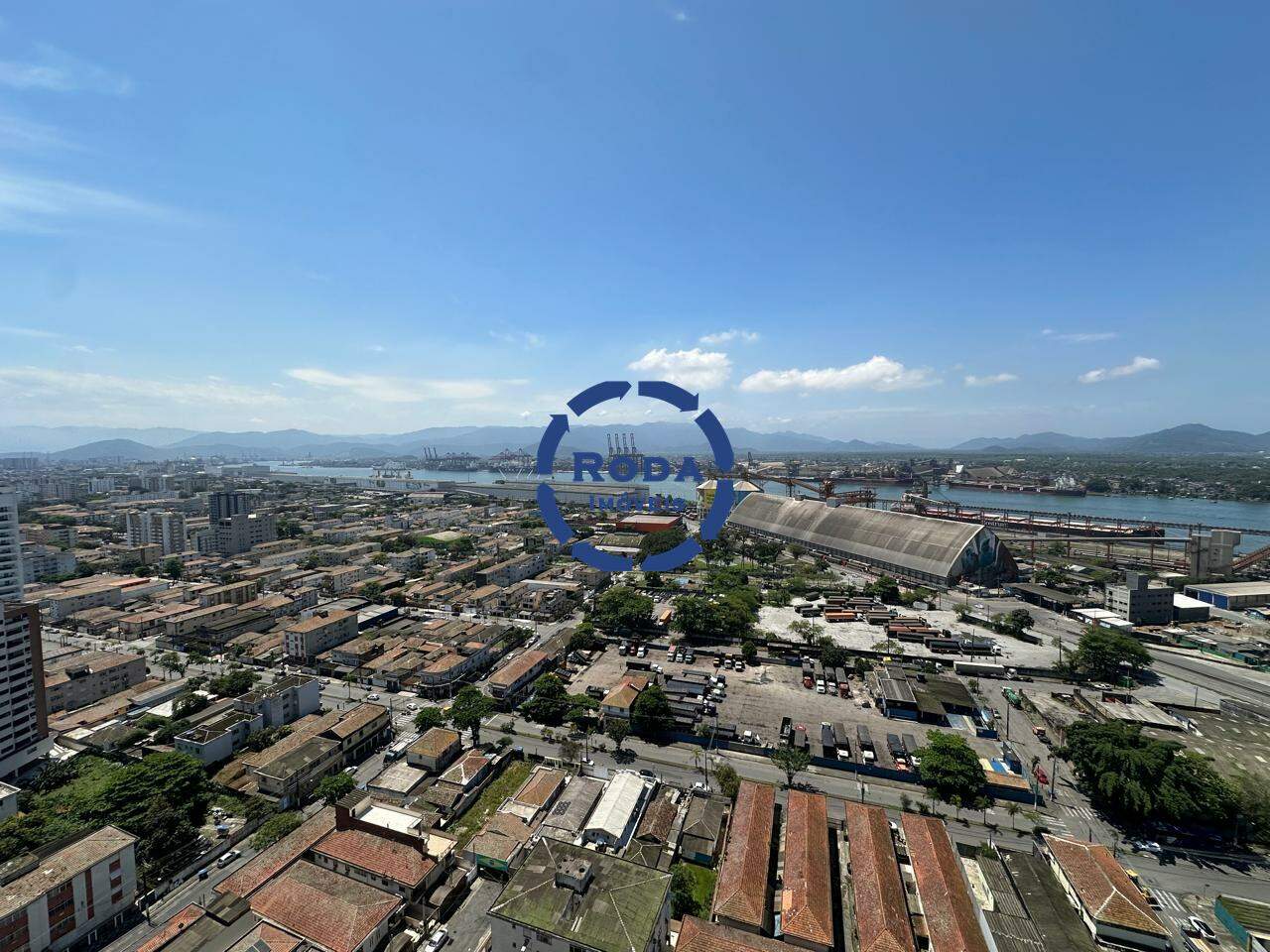 Apartamento à venda no Ponta da Praia: