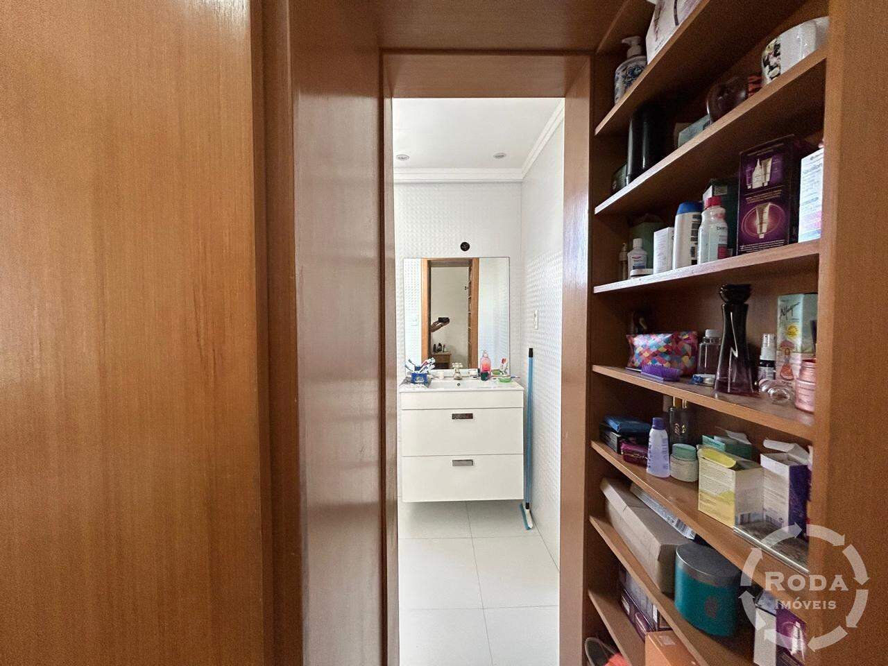 Apartamento à venda no Embaré: 