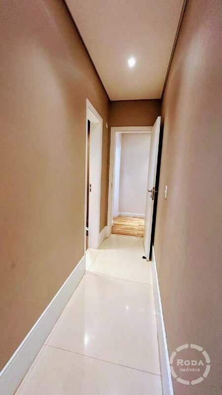 Apartamento à venda no Ponta da Praia: 