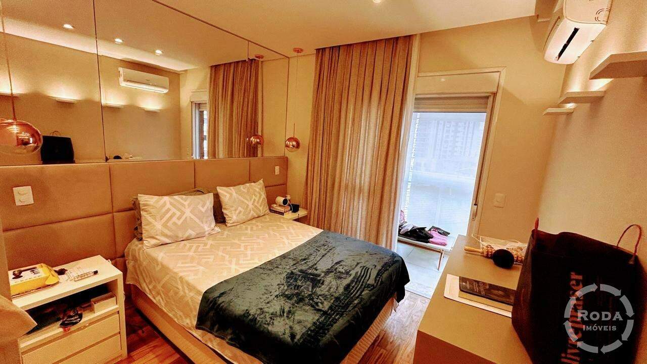 Apartamento à venda no Ponta da Praia: 