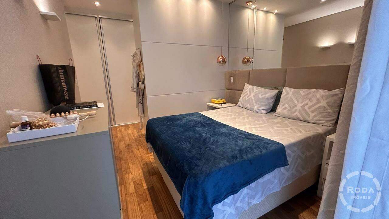 Apartamento à venda no Ponta da Praia: 