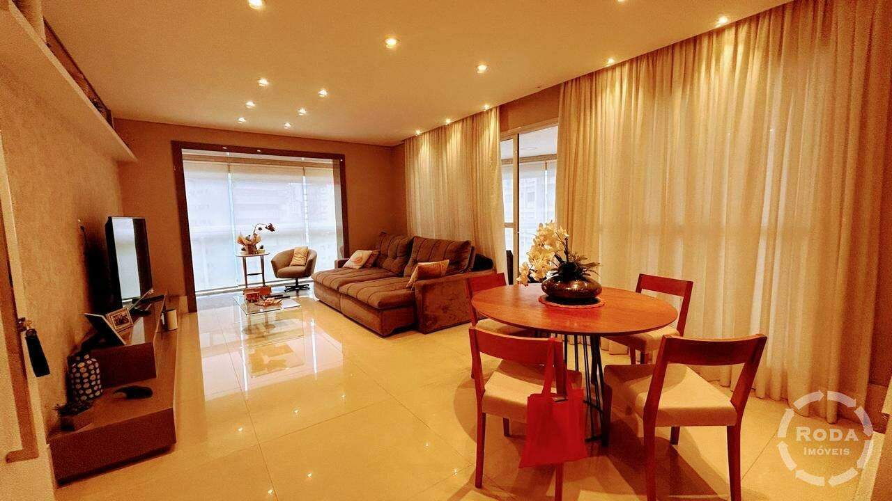 Apartamento à venda no Ponta da Praia: 