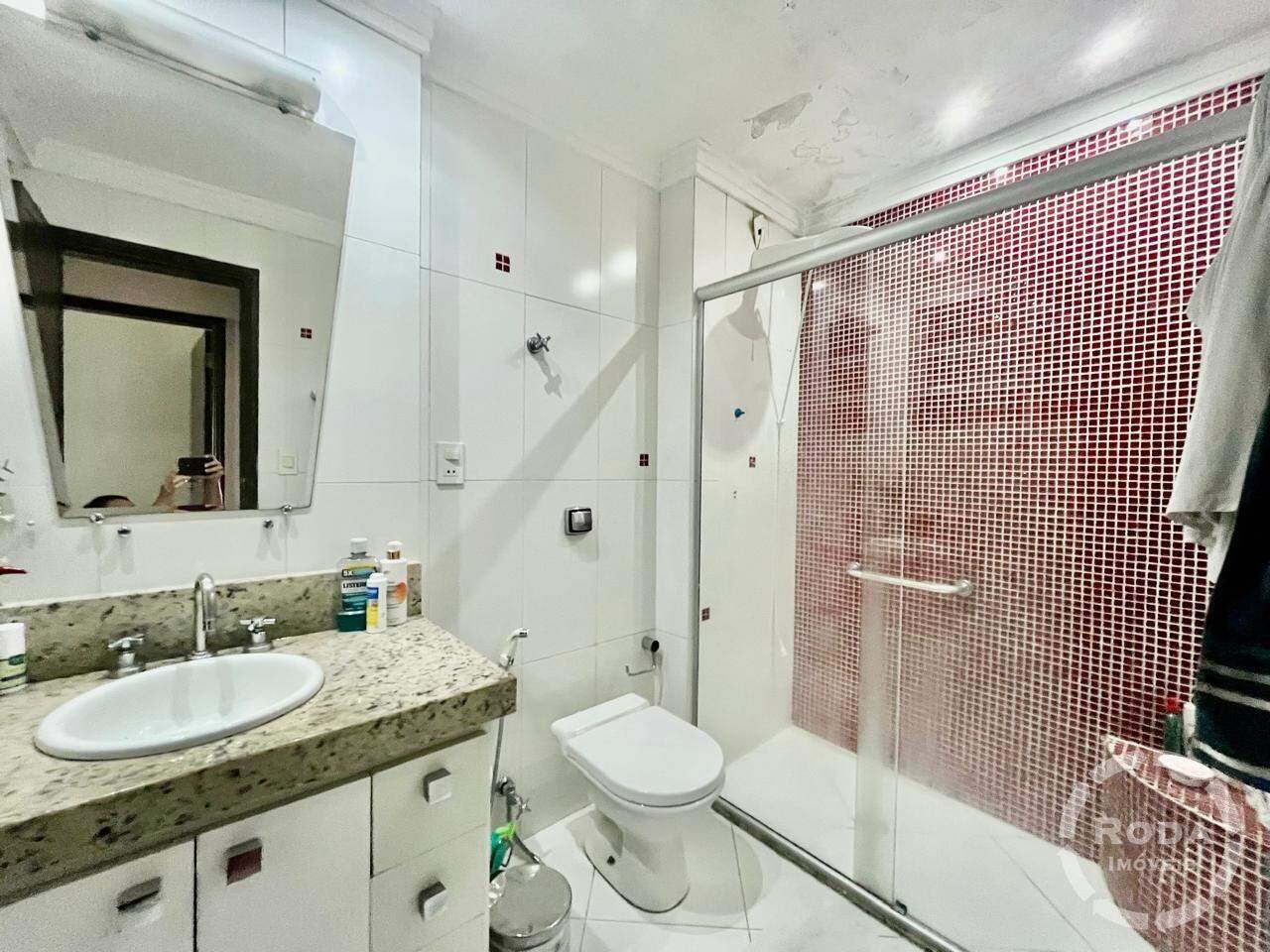 Apartamento à venda no Ponta da Praia: 