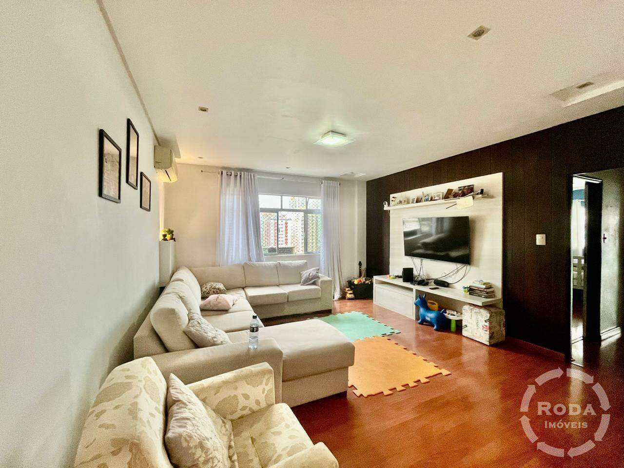 Apartamento à venda no Ponta da Praia: 