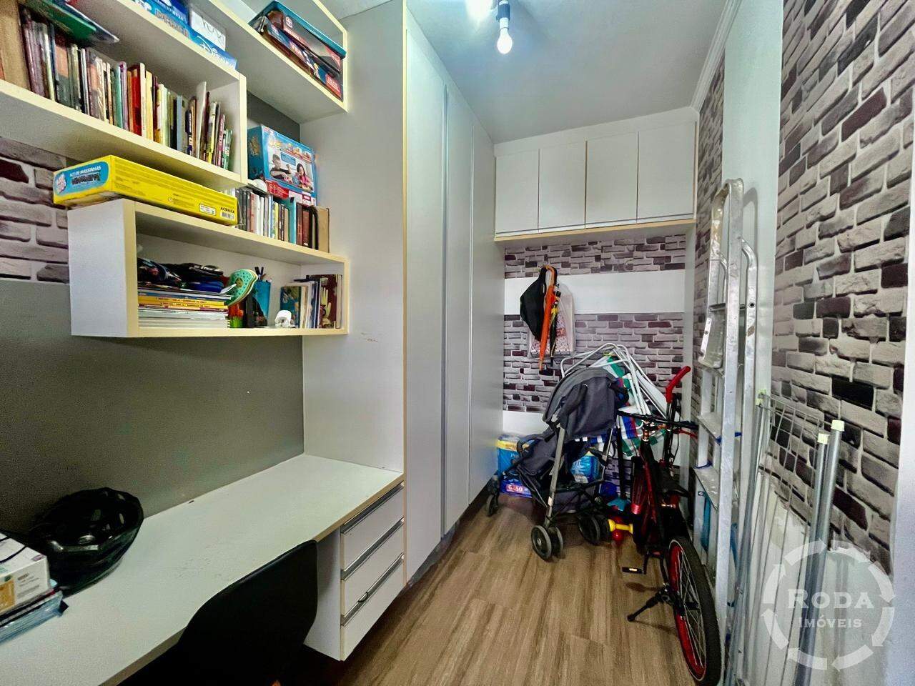 Apartamento à venda no Ponta da Praia: 