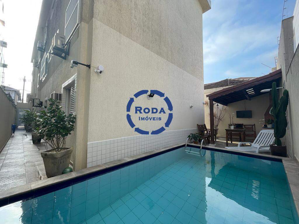 Casa à venda no Embaré: 