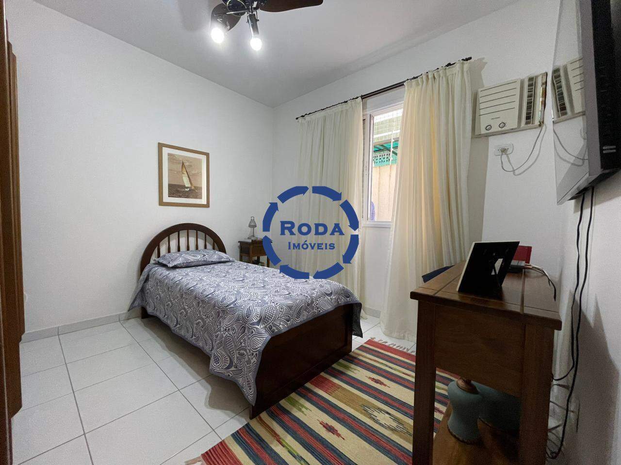 Casa à venda no Embaré: 